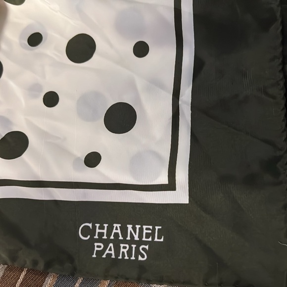 Chanel Scarf Olive Green/Cream color super soft some wear but lots of life left - Picture 2 of 10